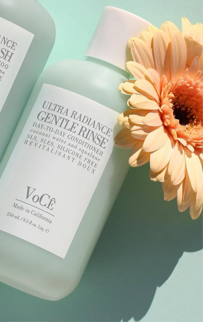 VoCE Ultra Radiance Gentle Rinse Day-To-Day Conditioner
